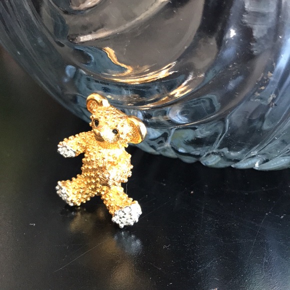 Vintage Butler Teddy Brooch - Picture 10 of 16